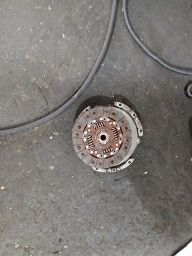 عکس تعمیرگاه مکانیک حسن زارع