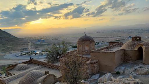 عکس آرامگاه بوذرجمهر (بزرگمهر) قاینی