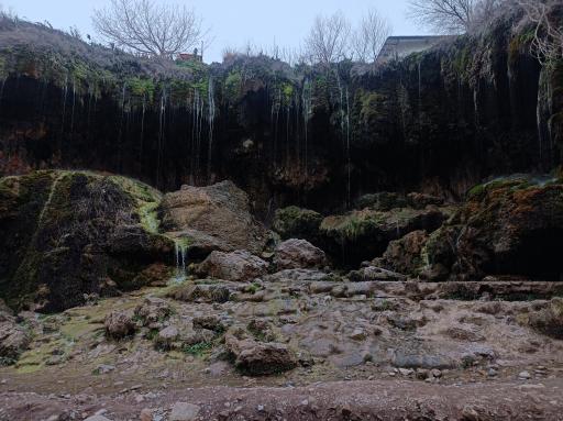 عکس آبشار آسیاب خرابه جلفا