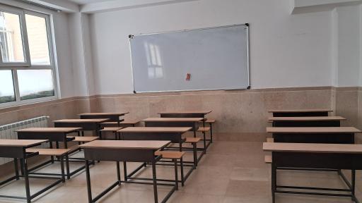 عکس دبیرستان دوره اول دخترانه توحید 