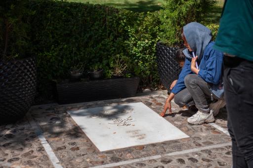 عکس آرامگاه استاد محمدرضا شجریان