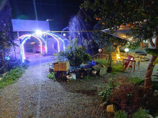 عکس سفره سرای سنتی خونه باغ