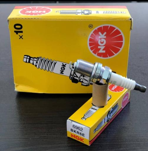 عکس فروشگاه لنت ترمز فرزاد