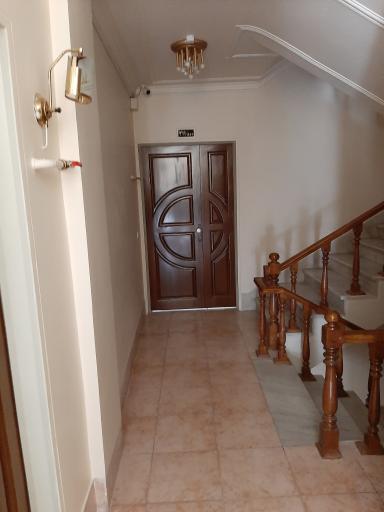 عکس زائرسرای ثامن گواه