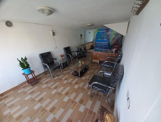 عکس مشاور املاک پیشکسوتان