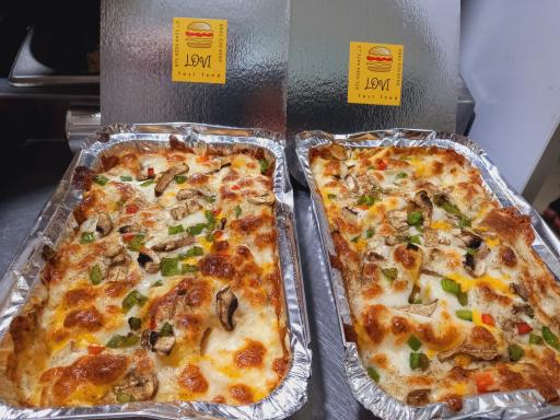 عکس فست فود لاوی