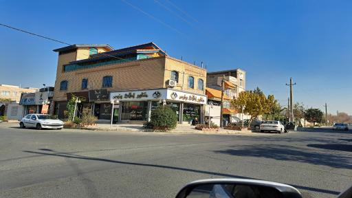 عکس گروه مشاورین املاک ونوس