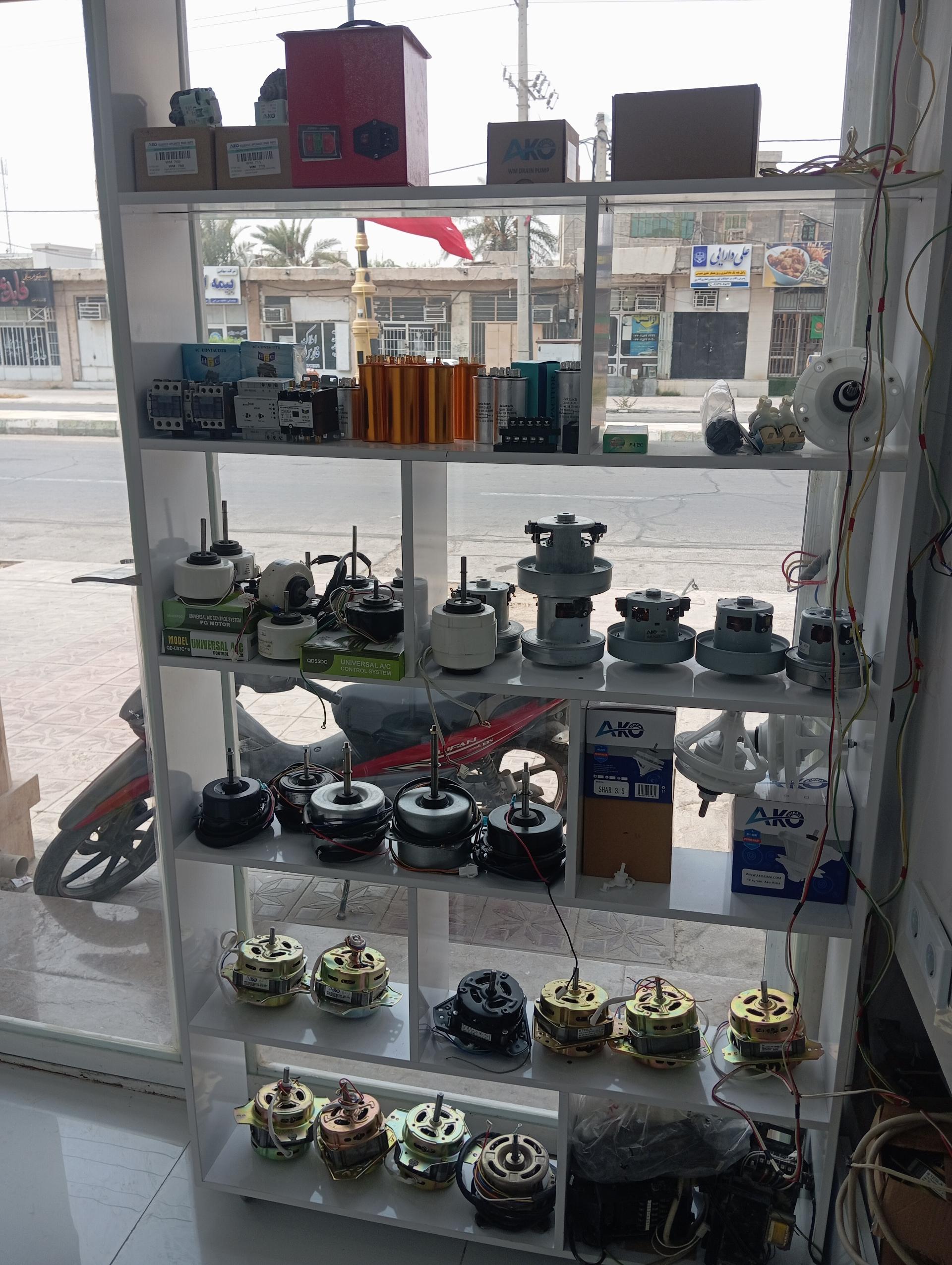 عکس تعمیرات تخصصی دستگاه های صنعتی و خانگی