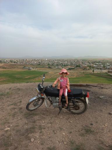عکس زرین رود