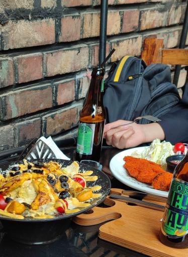 عکس کافه پرهنر