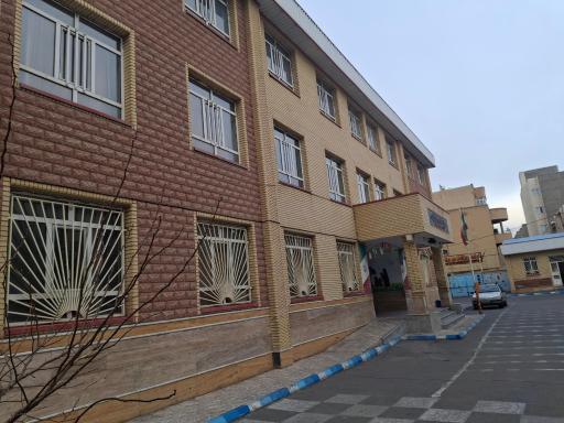 مدرسه شهید عظیم پوران (تلاش)