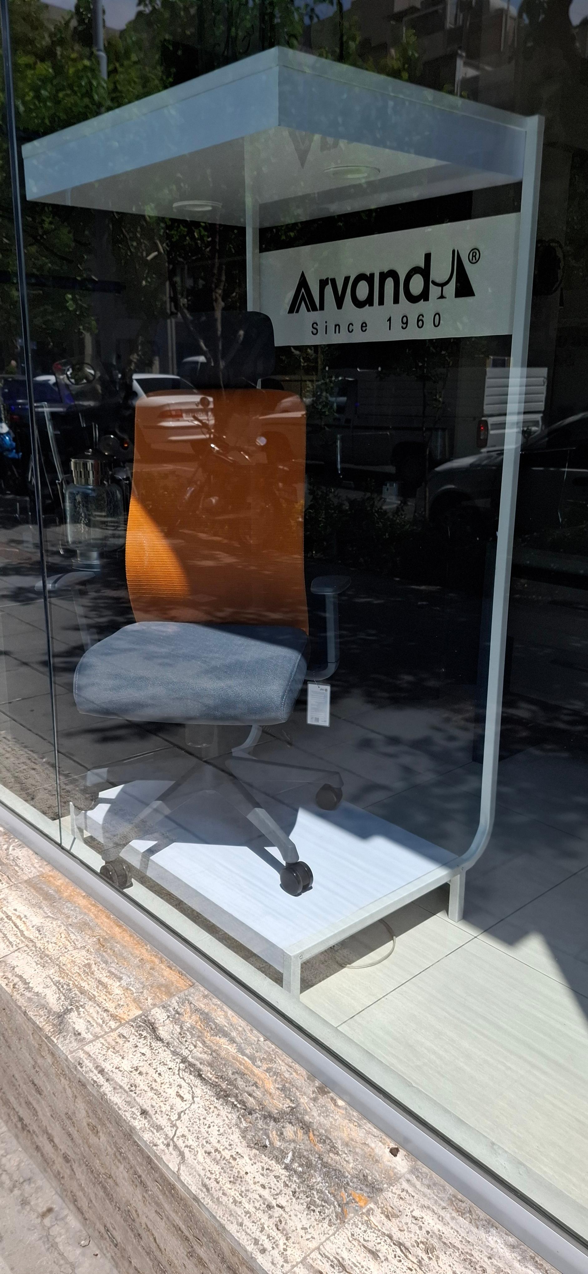 عکس مبلمان اداری اروند