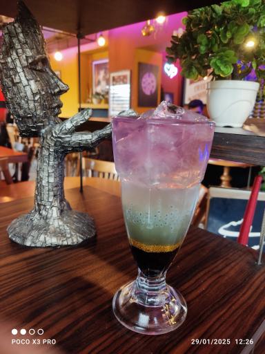 عکس کافه پرهنر