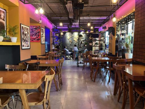 عکس کافه پرهنر