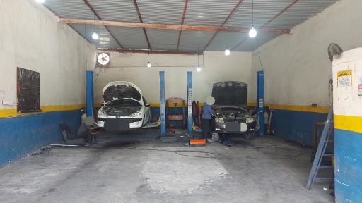 عکس تعمیرگاه تخصصی اصفهان خودرو