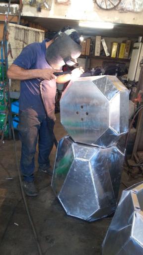 عکس رادیاتور سازی رسول قربانی