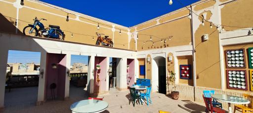 عکس عمارت قجری