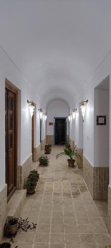 عکس عمارت قجری