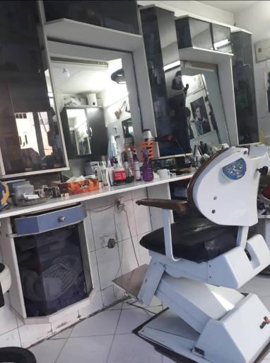 عکس آرایشگاه مردانه گل سرخ