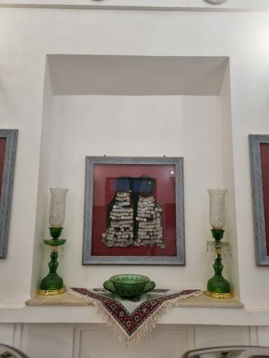 عکس عمارت قجری