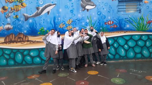 عکس دبستان غیردولتی دخترانه شیده