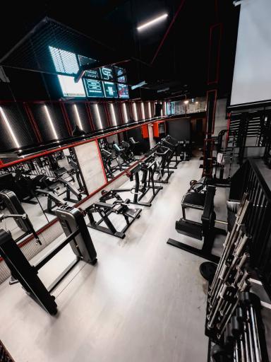 عکس باشگاه بدنسازی جم کلاب 