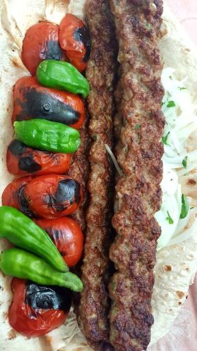 عکس کبابی علیزاده 