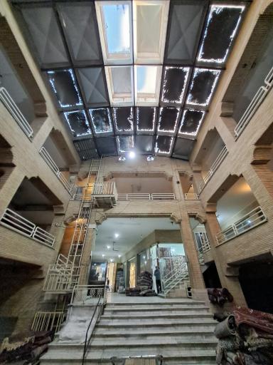 عکس بازار فرش رضا