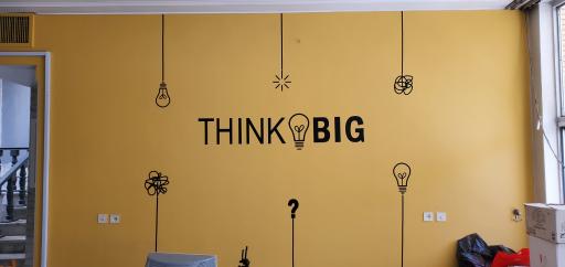 عکس شرکت ویرا بنیان آپادانا