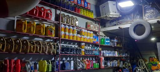 عکس اتو سرویس سایپا (پنچرگیری)