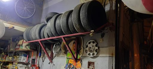 عکس اتو سرویس سایپا (پنچرگیری)