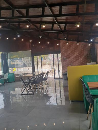 عکس فست فود سوشا (دورهمی)