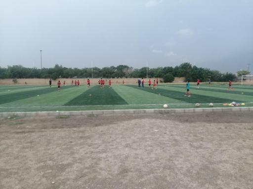 عکس زمین چمن شماره یک شهید سنجرانی