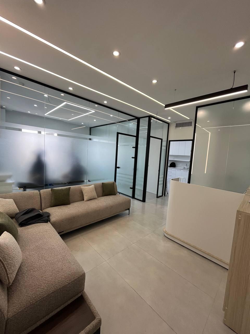 عکس مطب دکتر سارا کلباسی انارکی