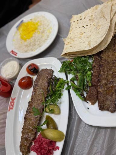 عکس کباب تک هاشمی