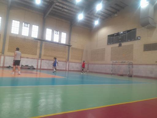 عکس سالن ورزشی زاگرس