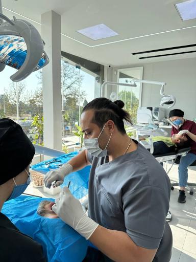 عکس کلینیک دندانپزشکی دکتر مهران میرمرادی