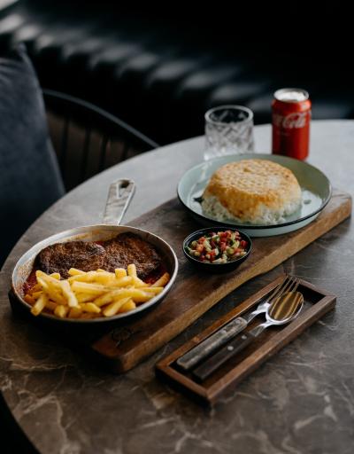 عکس کافه رستوران آدان