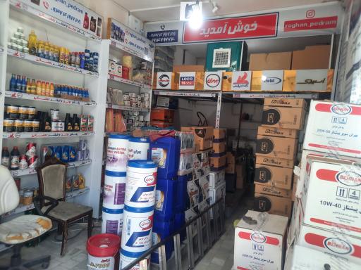 عکس روغن و فیلتر خودرو