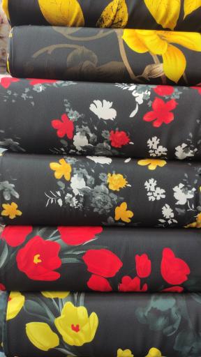 عکس پارچه سرای خراشادی