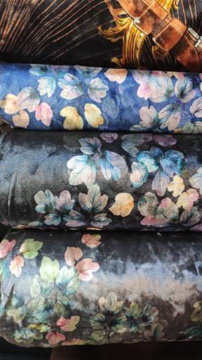 عکس پارچه سرای خراشادی