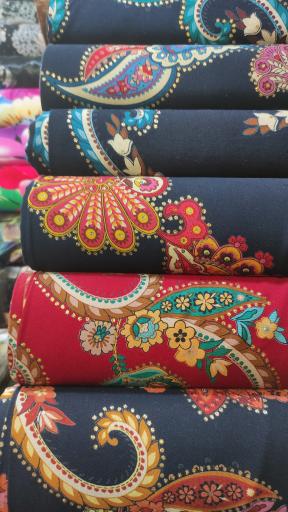 عکس پارچه سرای خراشادی