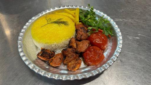 عکس رستوران گیاهی محلی بین الملل