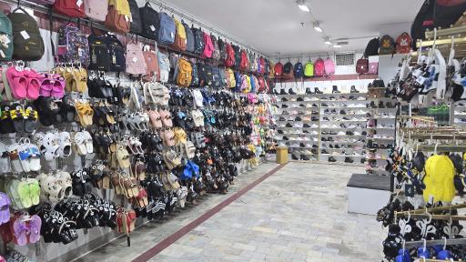 عکس فروشگاه کیف و کفش Mr.LETO