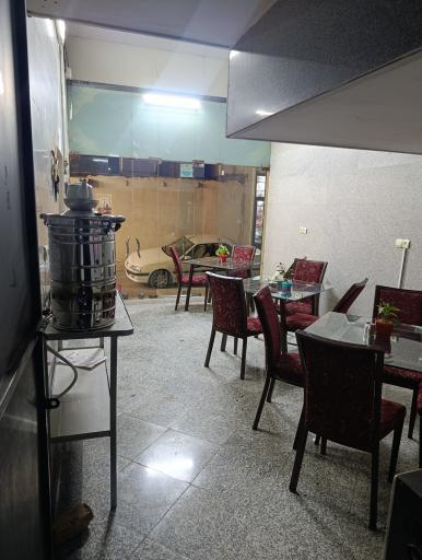 عکس کافه صبحانه و ناهار دنج 
