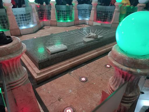 عکس یادمان شهدای نماز جمعه تهران