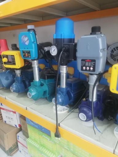 عکس خدمات فنی و تاسیساتی آریا