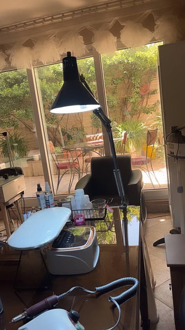عکس سالن زیبایی روز فریبا 