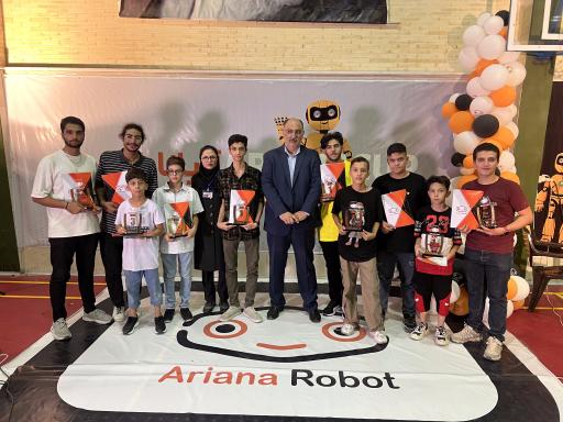 عکس آموزشگاه رباتیک رفسنجان ربات