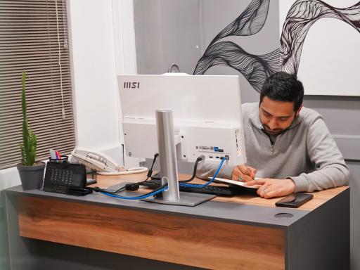 عکس پخش موبایل بازارچه